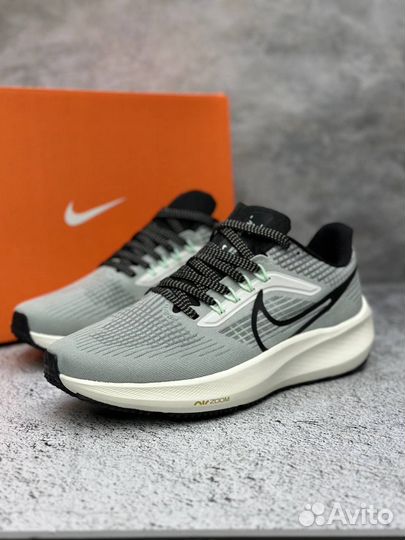 Кроссовки nike air zoom