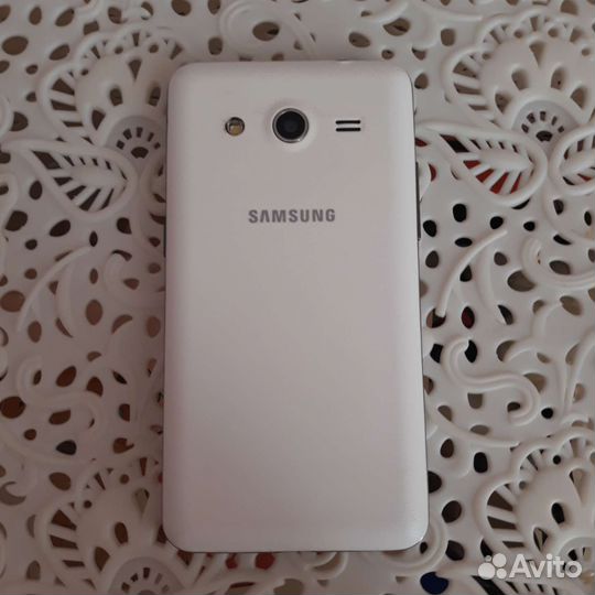 Телефон Samsung