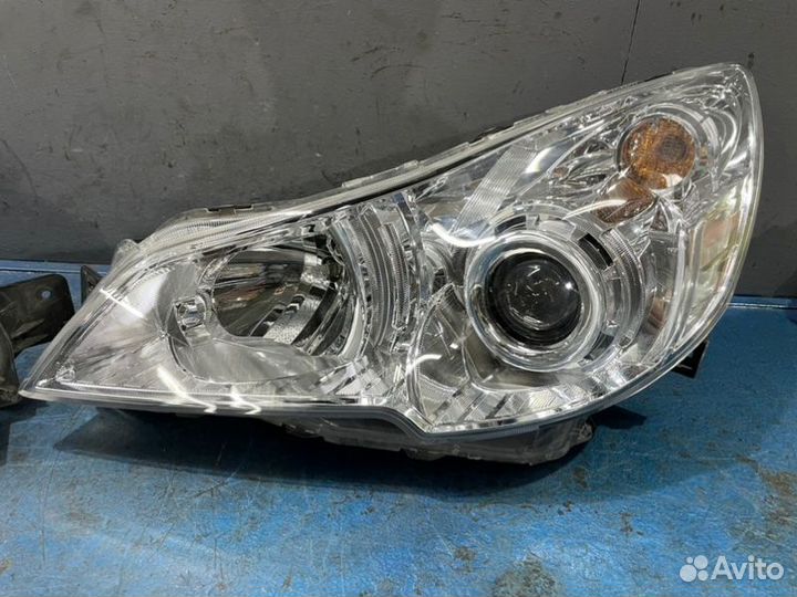 Фары комплект Subaru Outback BR/B14