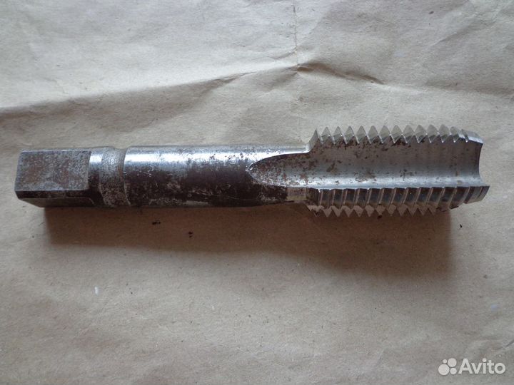 Метчик 30х3,5. р6ам5. левый