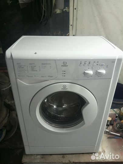 Стиральная машина indesit 5кг