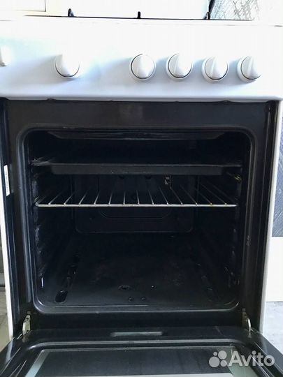 Газовая плита Indesit. Б/у