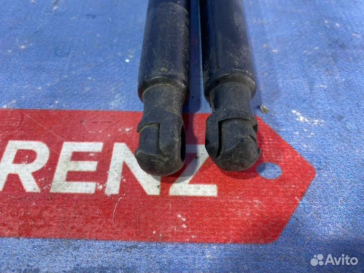 Амортизатор крышки багажника Mercedes-Benz B W245