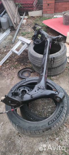 Балка Тойота Приус 30