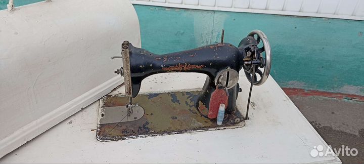 Швейная машинка ножная пмз им. Калинина