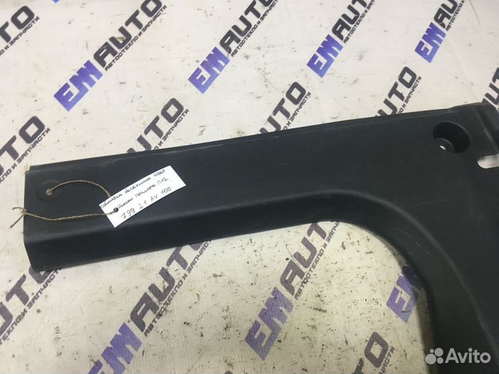 Обшивка багажника левая Ниссан Примера П12