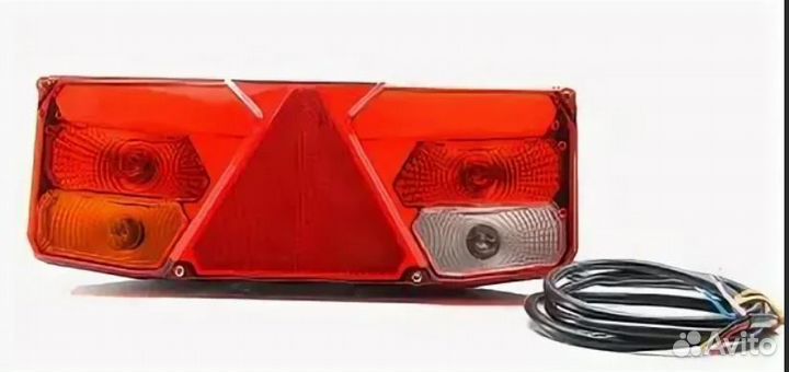 Стекло заднего фонаря прицепа