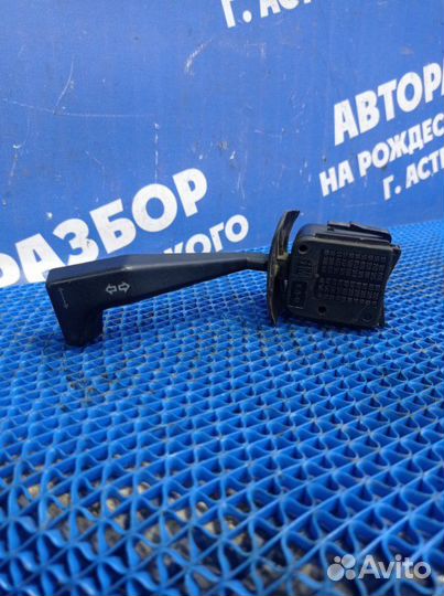 Переключатель поворотов Opel Kadett 1991