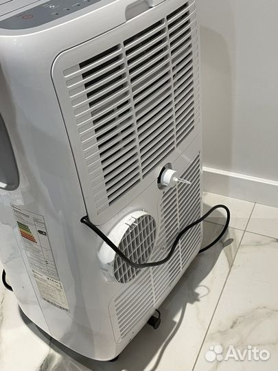 Кондиционер мобильный electrolux Loft eacm-8 CL/N3
