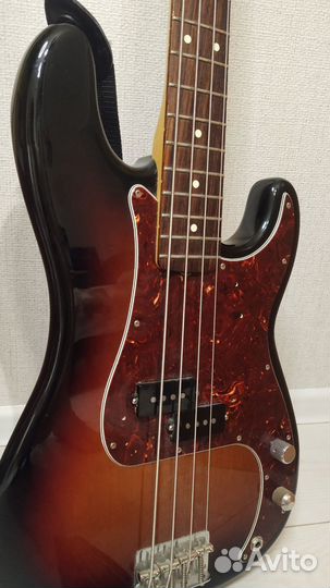 Бас-гитара Fender American Special precision bass