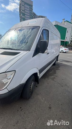Mercedes-Benz Sprinter цельнометаллический, 2012