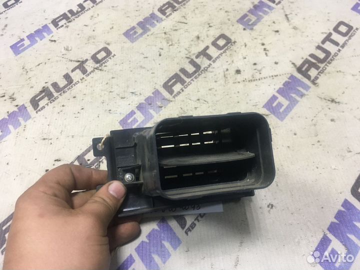 Дефлектор воздушный левый Лада Приора