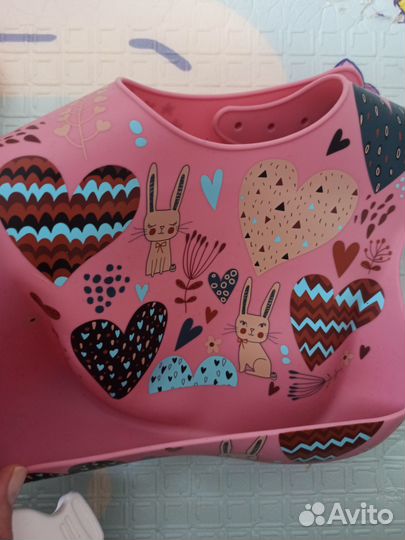 Силиконовый нагрудник - слюнявчик, карман