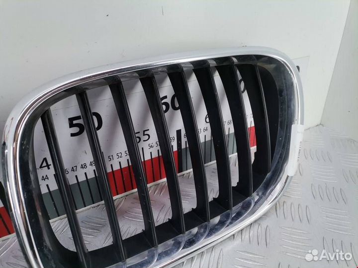 Решетка радиатора BMW X5 E53 2003