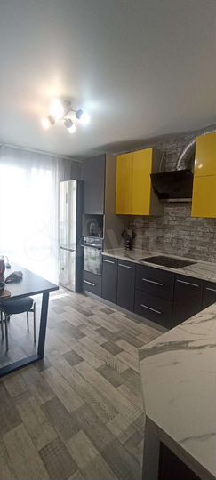 2-к. квартира, 64 м², 17/17 эт.