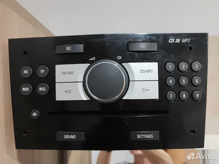 Штатная магнитола на opel астра h