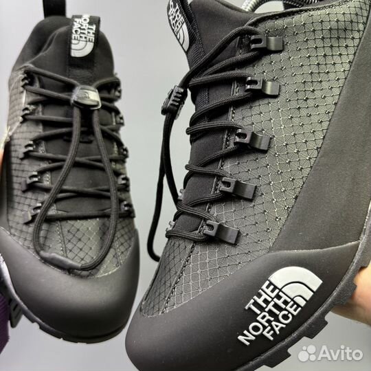 Кроссовки The North Face Glenclyffe Low ‘Triple Bl