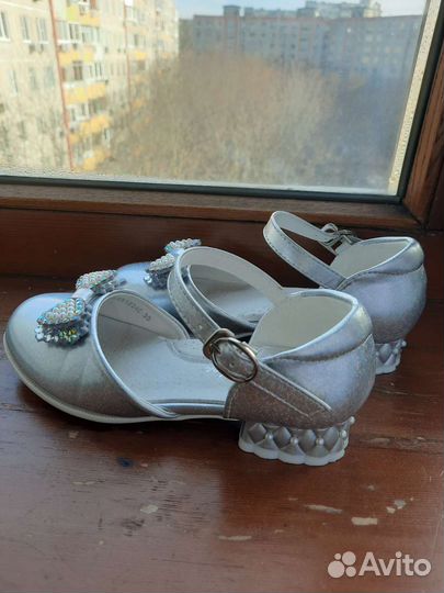 Туфли детские для девочки