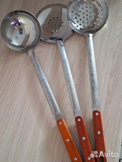 Шумовка и половник для казана