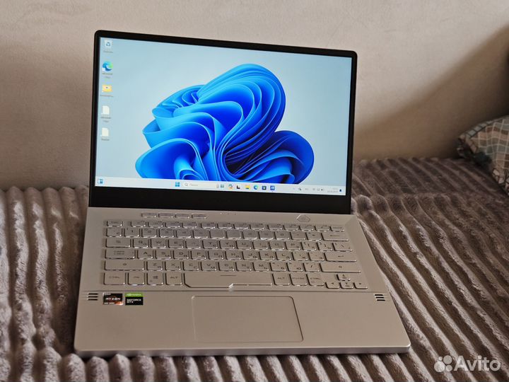 Asus rog zephyrus g14
