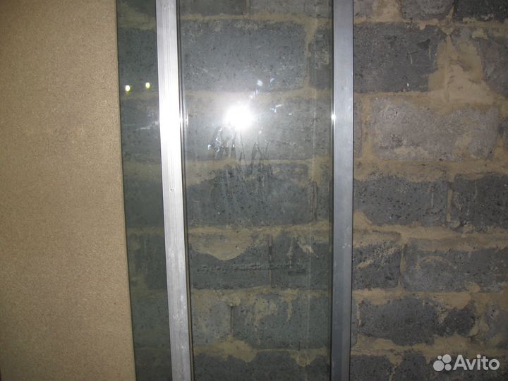 Алюминиевая рама со стеклом 146/230 см