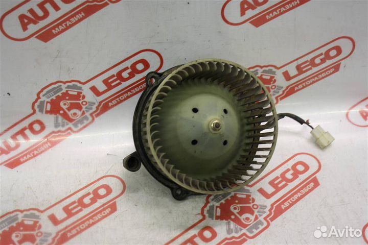 Моторчик печки Geely Otaka 2007 1800068180