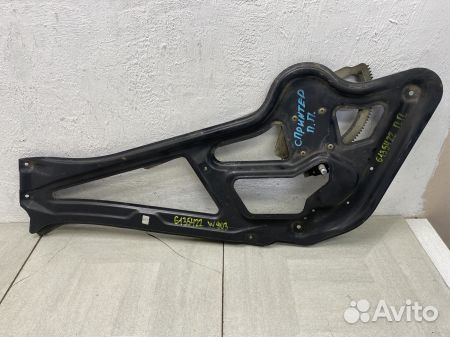 Стеклоподъемник механический передний правый