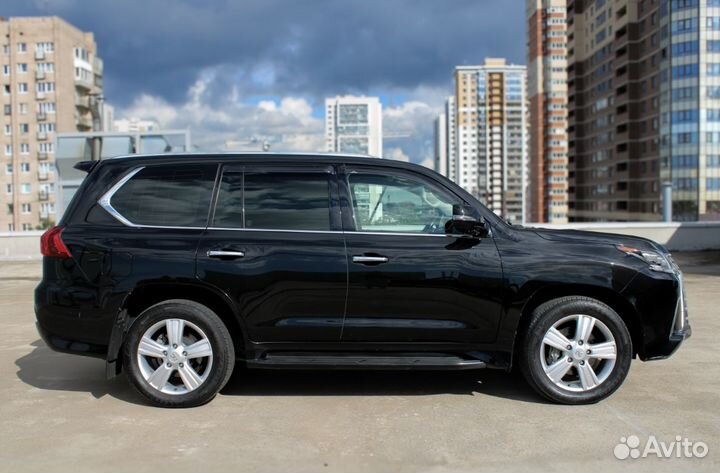 Lexus LX 5.7 AT, 2018, 93 535 км