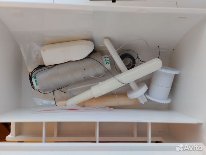 Швейная машина Leader lazurite