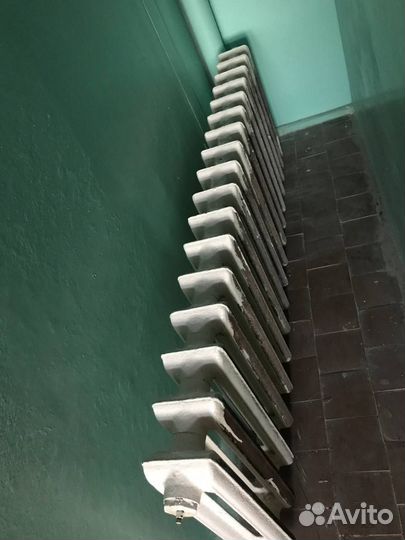 Продам чугунные батареи