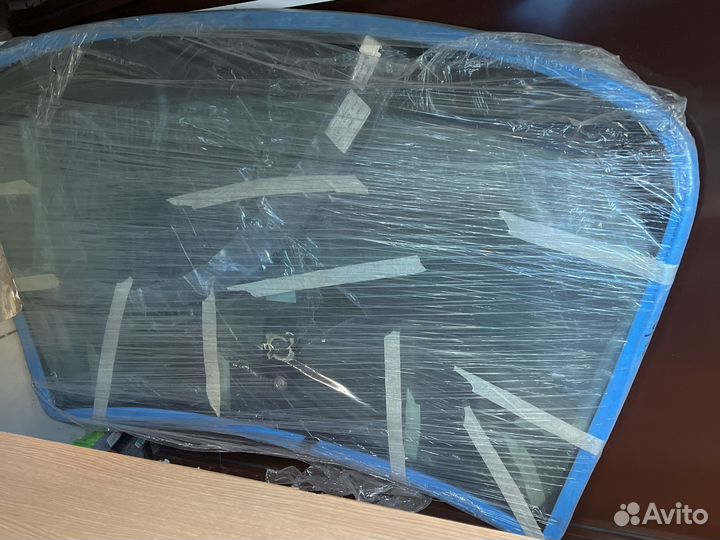 Лобовое стекло bmw x6 e71