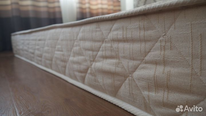 Матрас 160х200