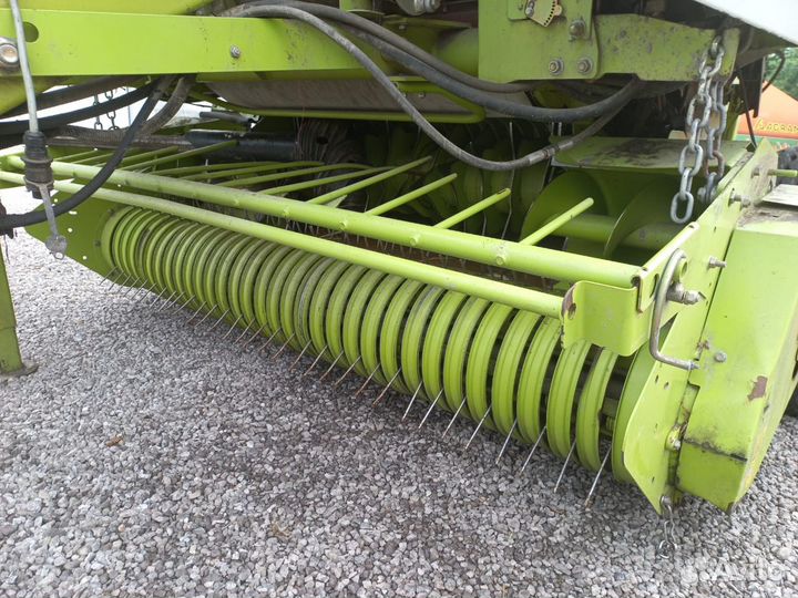 Пресс-подборщик Claas Variant, 2005