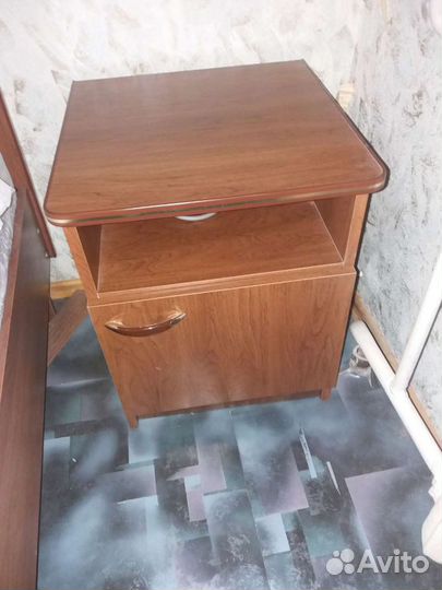 Спальный гарнитур