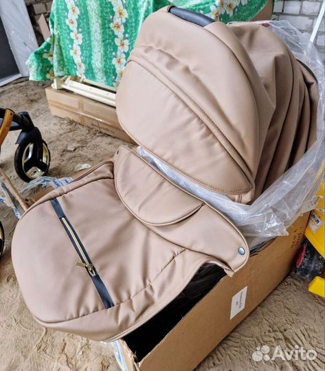 Коляска 2 в 1 эко кожа Ray Ultra Gold