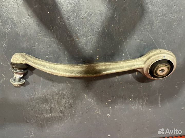 Рычаг передний правый Mercedes-Benz S-Class W222