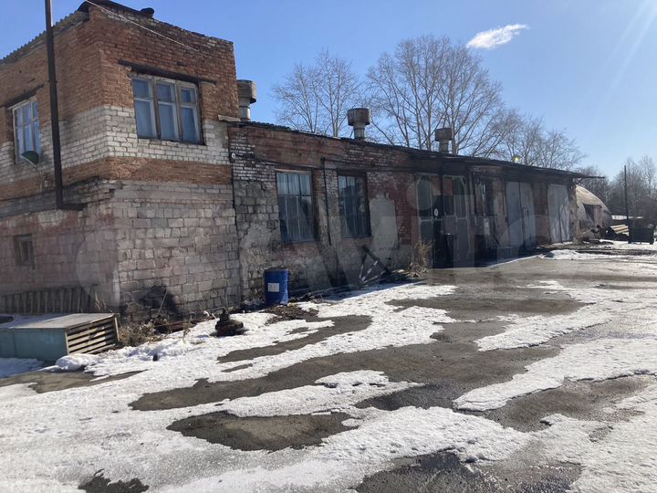 Здание, 1280 м²