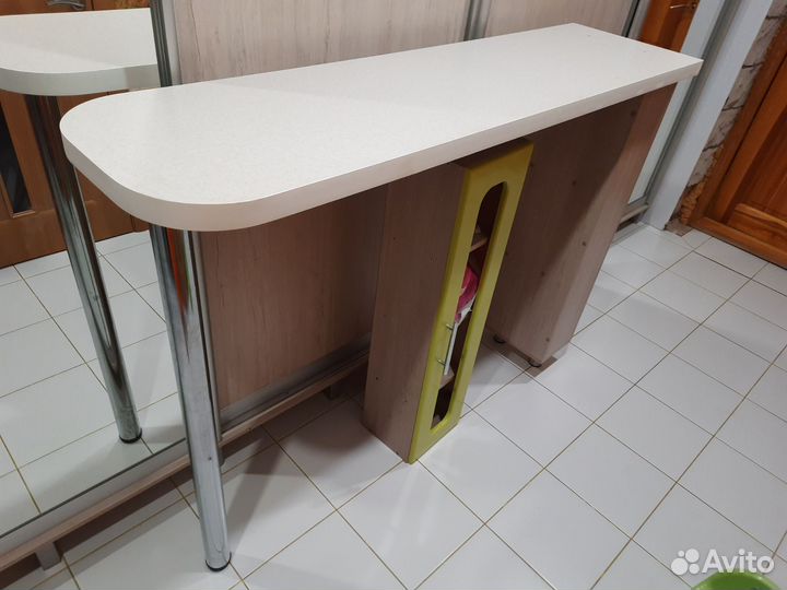 Продам барную стойку