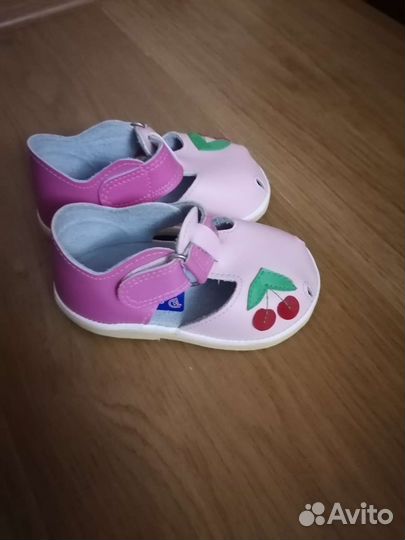 Кеды для девочки новые
