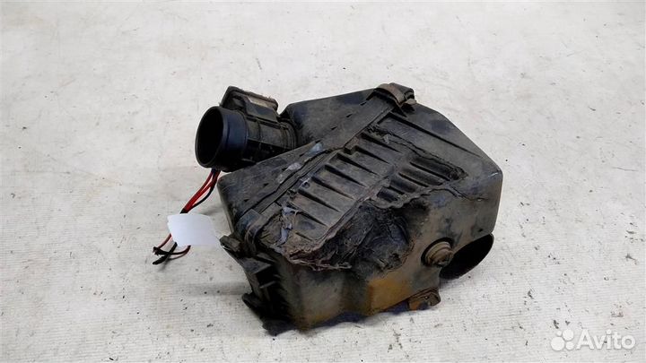 Корпус воздушного фильтра Mazda 323 С ва 97-00г