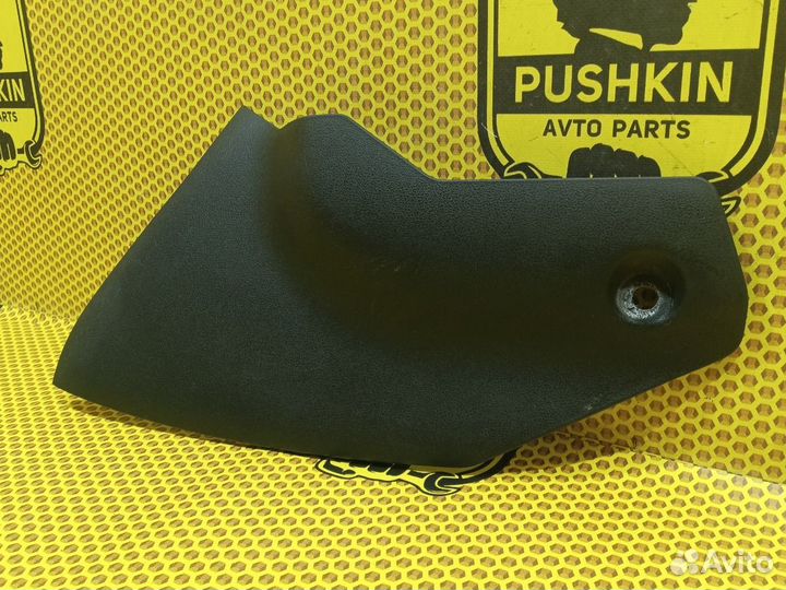 Облицовка консоли правая Nissan Juke F15 MR16DDT