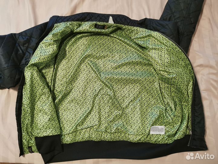 Куртка весенняя Reebok