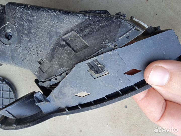 Дефлекторы воздуховода печки Renault Megan 2