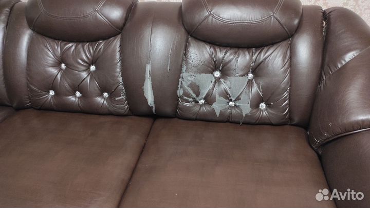 Кожаный угловой диван бу