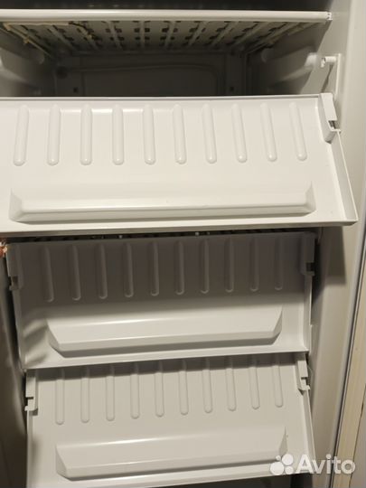 Морозильная камера indesit