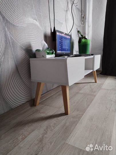 Тумбочка под телевизор