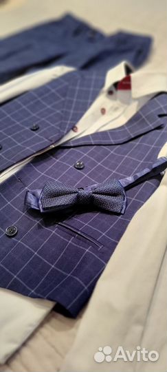 Продам костюм