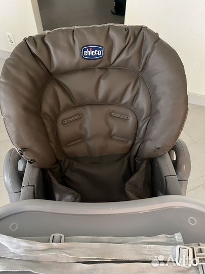 Стульчик для кормления Chicco Polly Magic Relax
