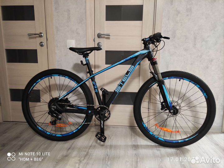 Stels Navigator 770 D 27,5” V010