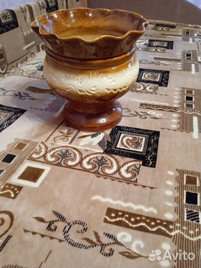 Кашпо горшок для цветов